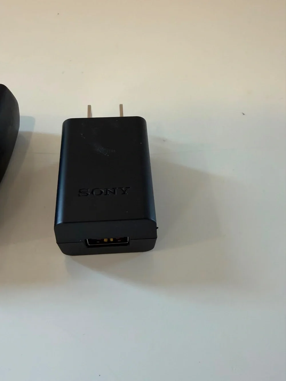 Lot of 3 USB Wall Charger Adapters TCL Huawei and Sony Black